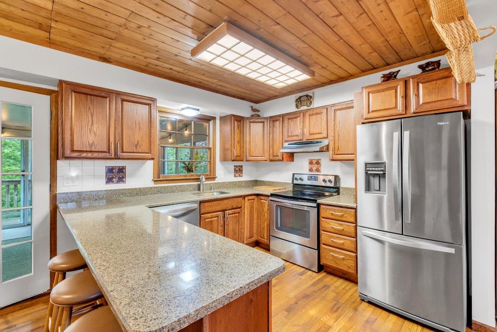 39 Wilson Street, Blue Point, New York image 12