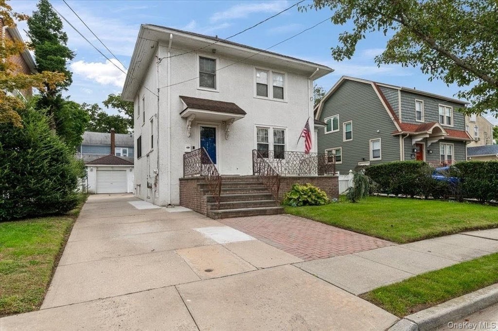 Photo of 1051 Roselle Place, Woodmere, NY 11598 (MLS # 1054627)