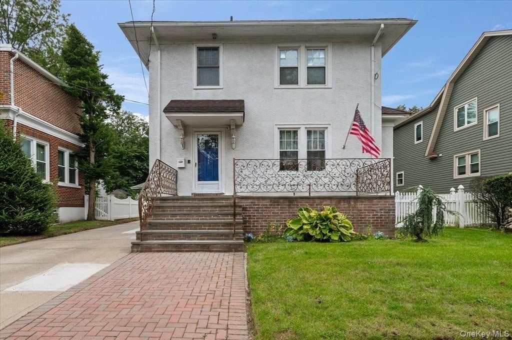 Photo of 1051 Roselle Place, Woodmere, NY 11598 (MLS # 1054627)