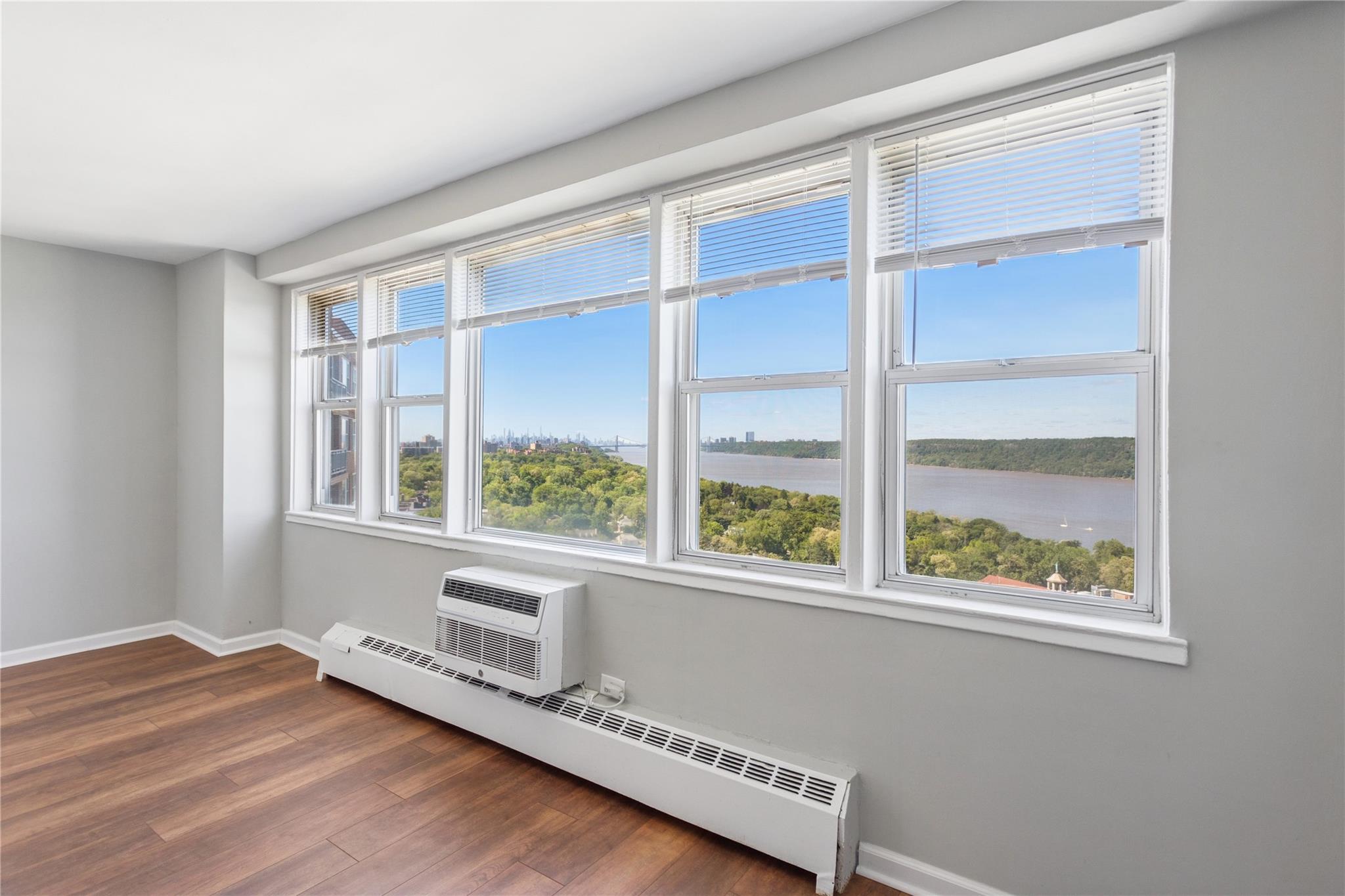 5700 Arlington Avenue #21O, Bronx, New York image 1