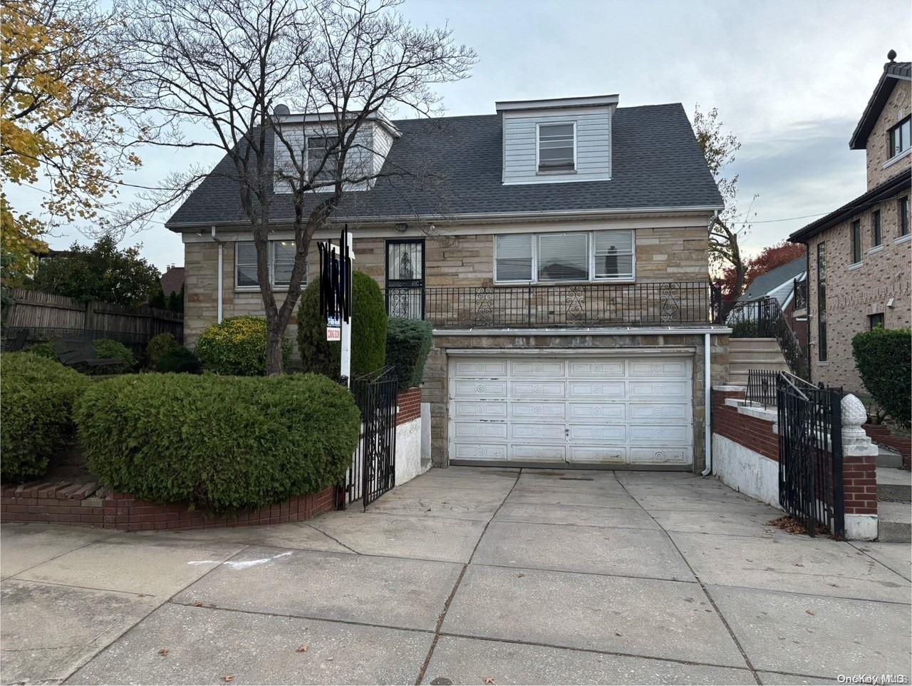 28th Avenue, Flushing, Queens, NY - 7 Bedrooms  
3 Bathrooms - 