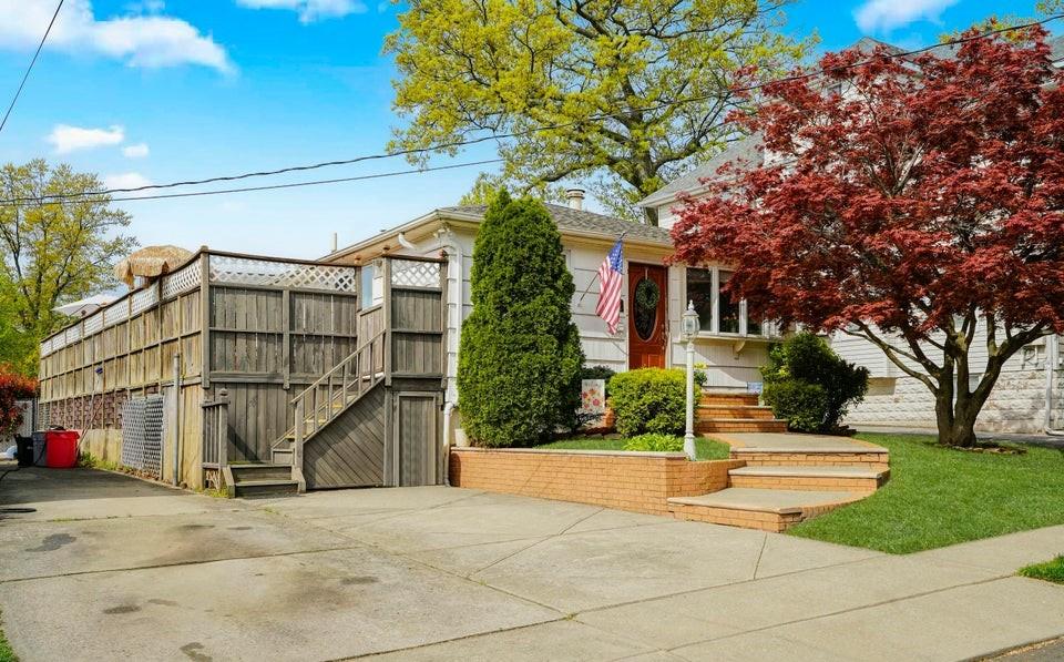 118 William Avenue