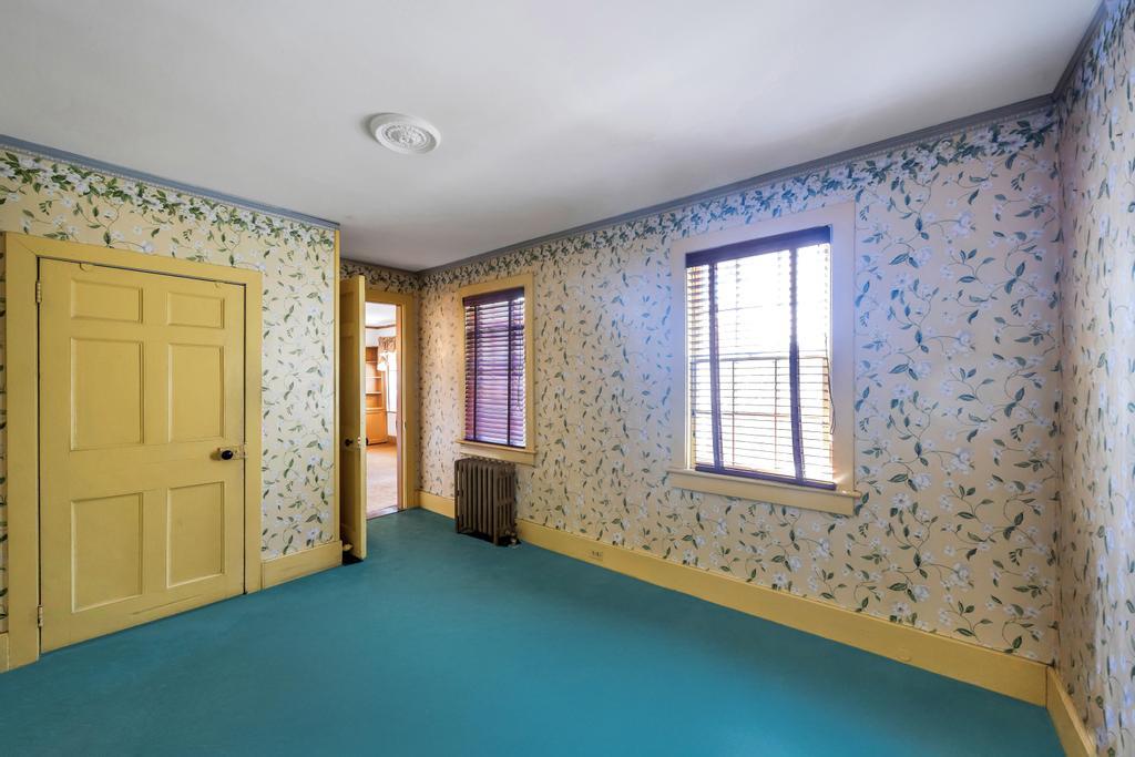 201 E Broadway, Port Jefferson, New York image 29