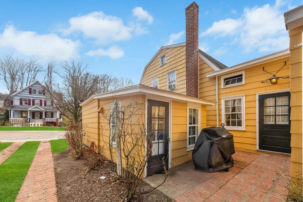 201 E Broadway, Port Jefferson, New York image 7