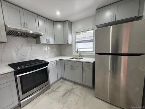 Apartment For Rent - 19 Gibson Boulevard<br/> Valley Stream, NY 11581