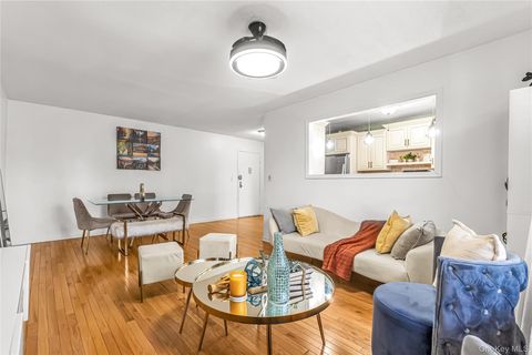 3 Remsen Road 2L Yonkers NY 10710