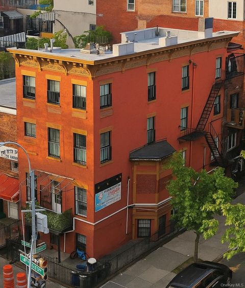 543 Bedford Avenue Brooklyn NY 11211