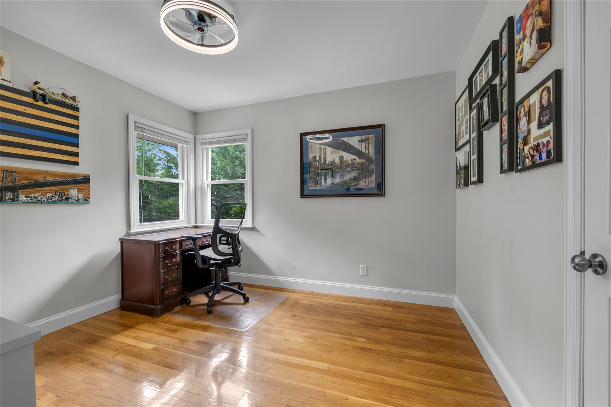 104 South Street, New Hyde Park, New York image 10