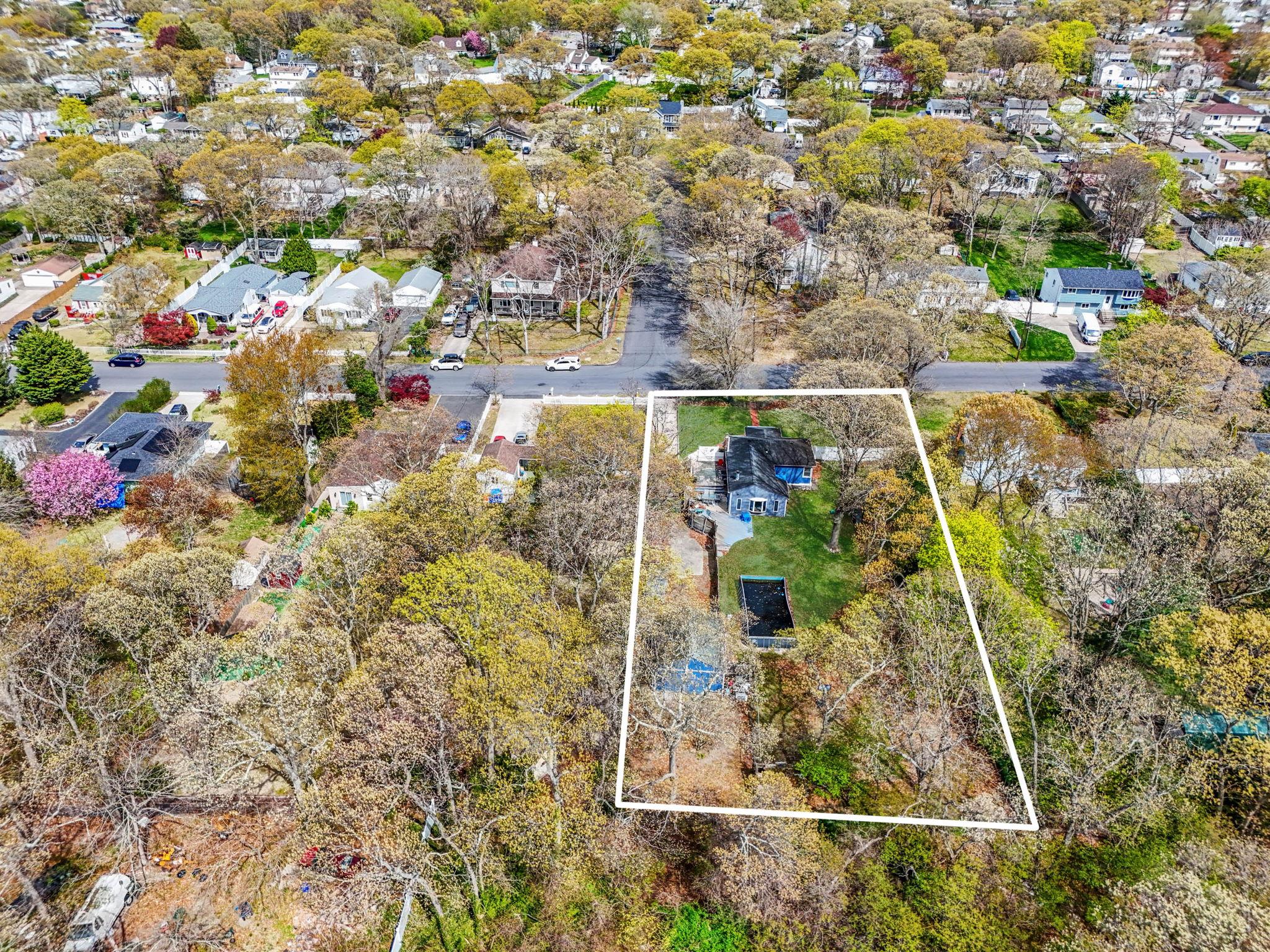 72 Joan Avenue, Centereach, New York image 31