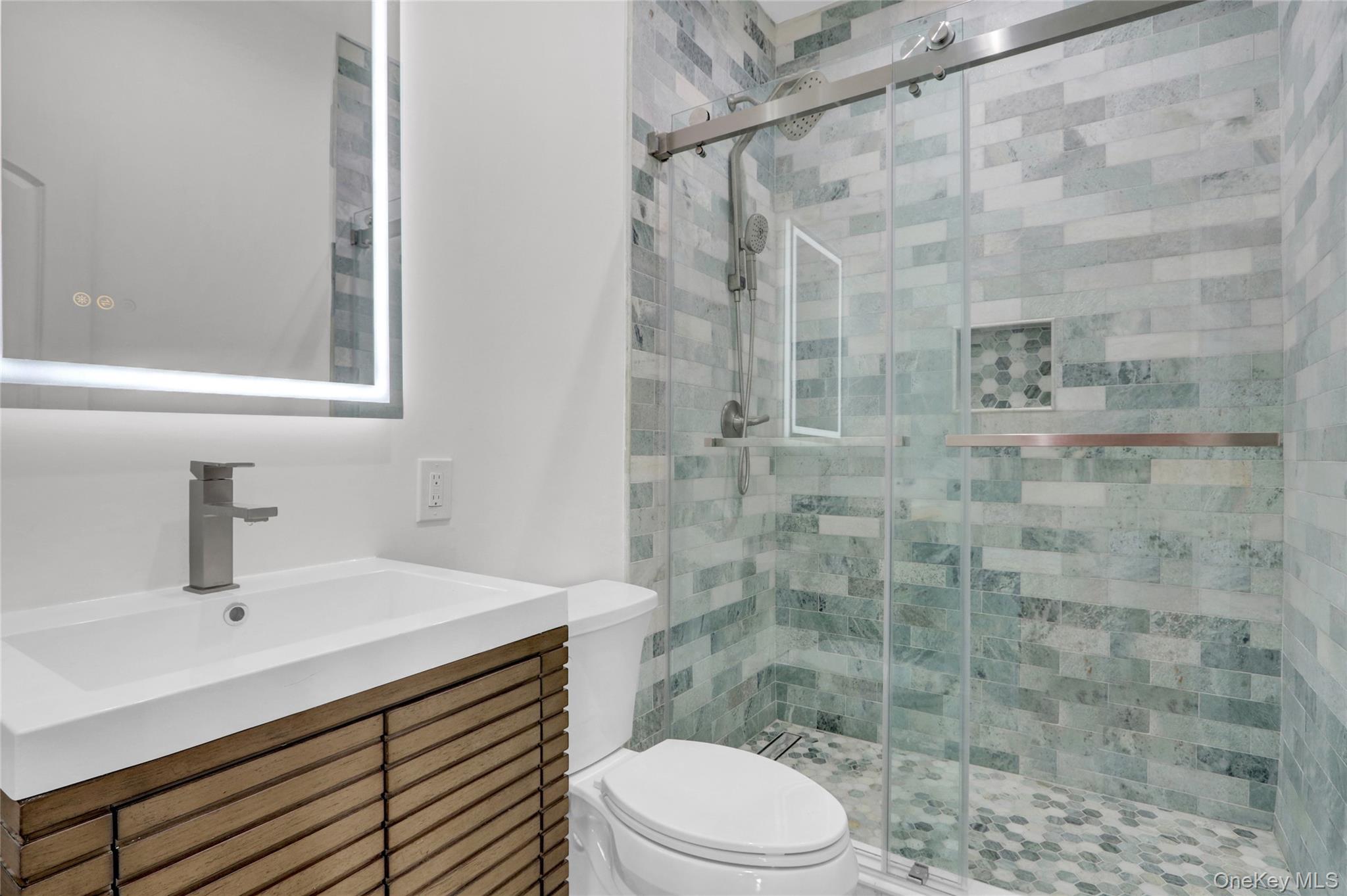 Long Beach, New York 11561, United States, 4 Bedrooms Bedrooms, ,3 BathroomsBathrooms,Residential,Active,181168