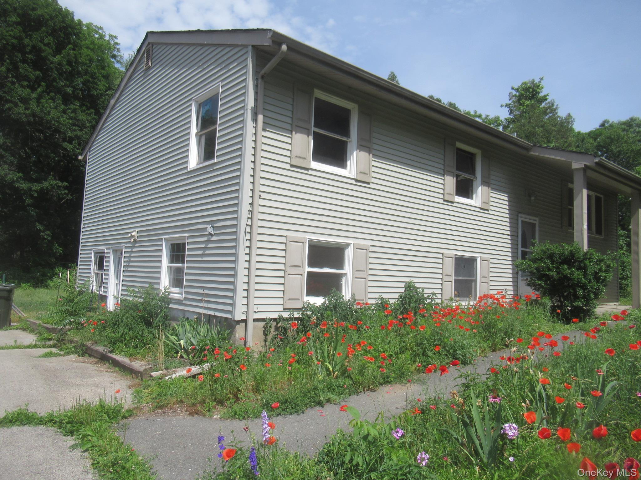 11 Myrtle Avenue