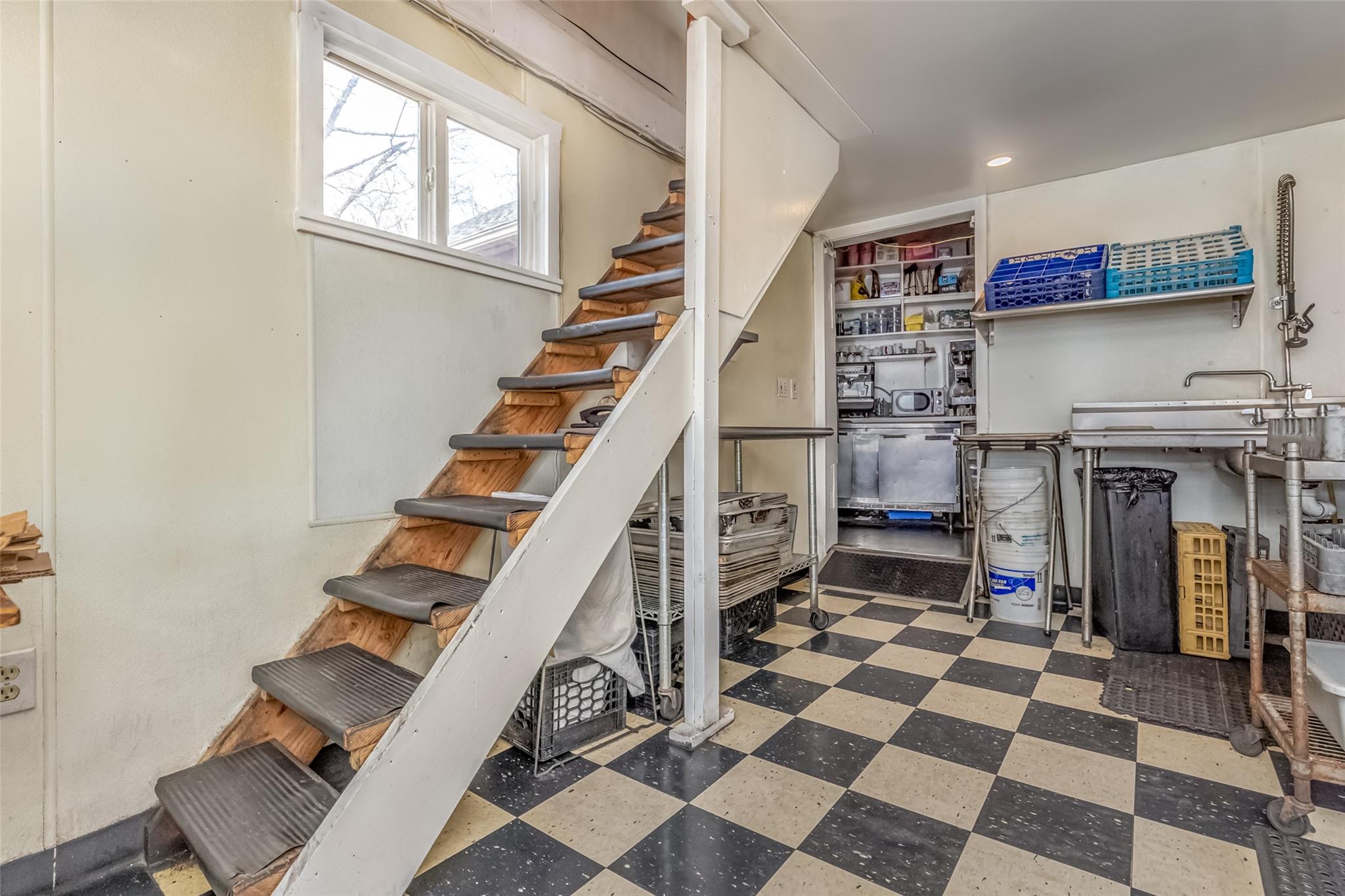 High Falls, New York 12440, United States, ,Commercial,Active,109049