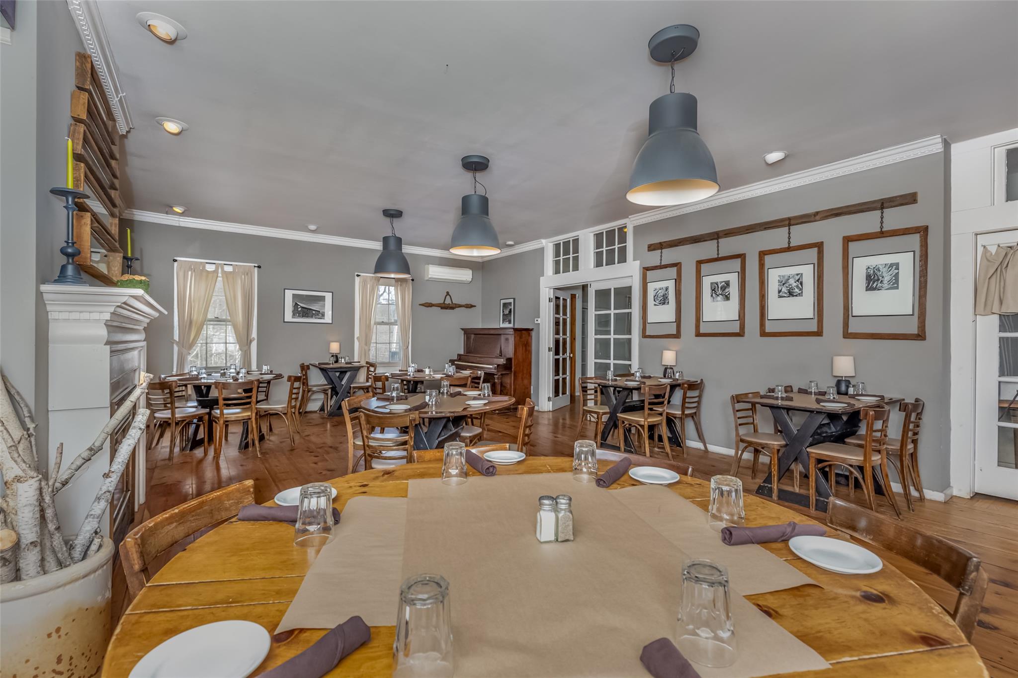 High Falls, New York 12440, United States, ,Commercial,Active,109049