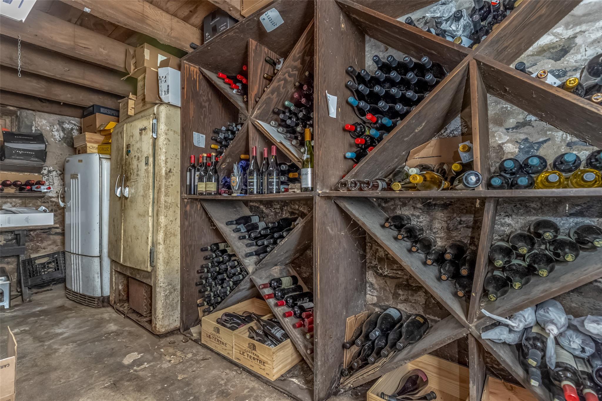 High Falls, New York 12440, United States, ,Commercial,Active,109049