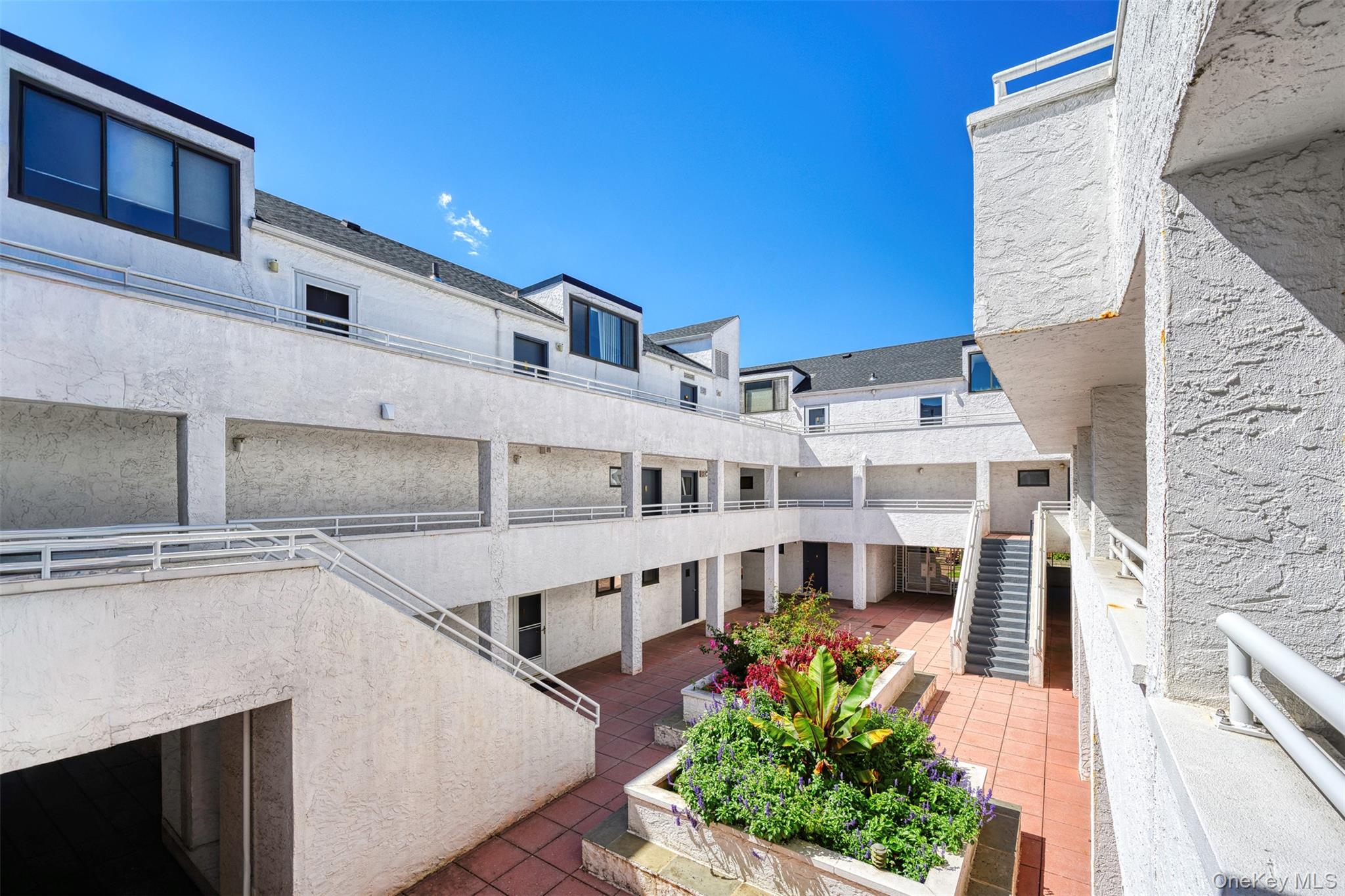 21 Canterbury Road 2