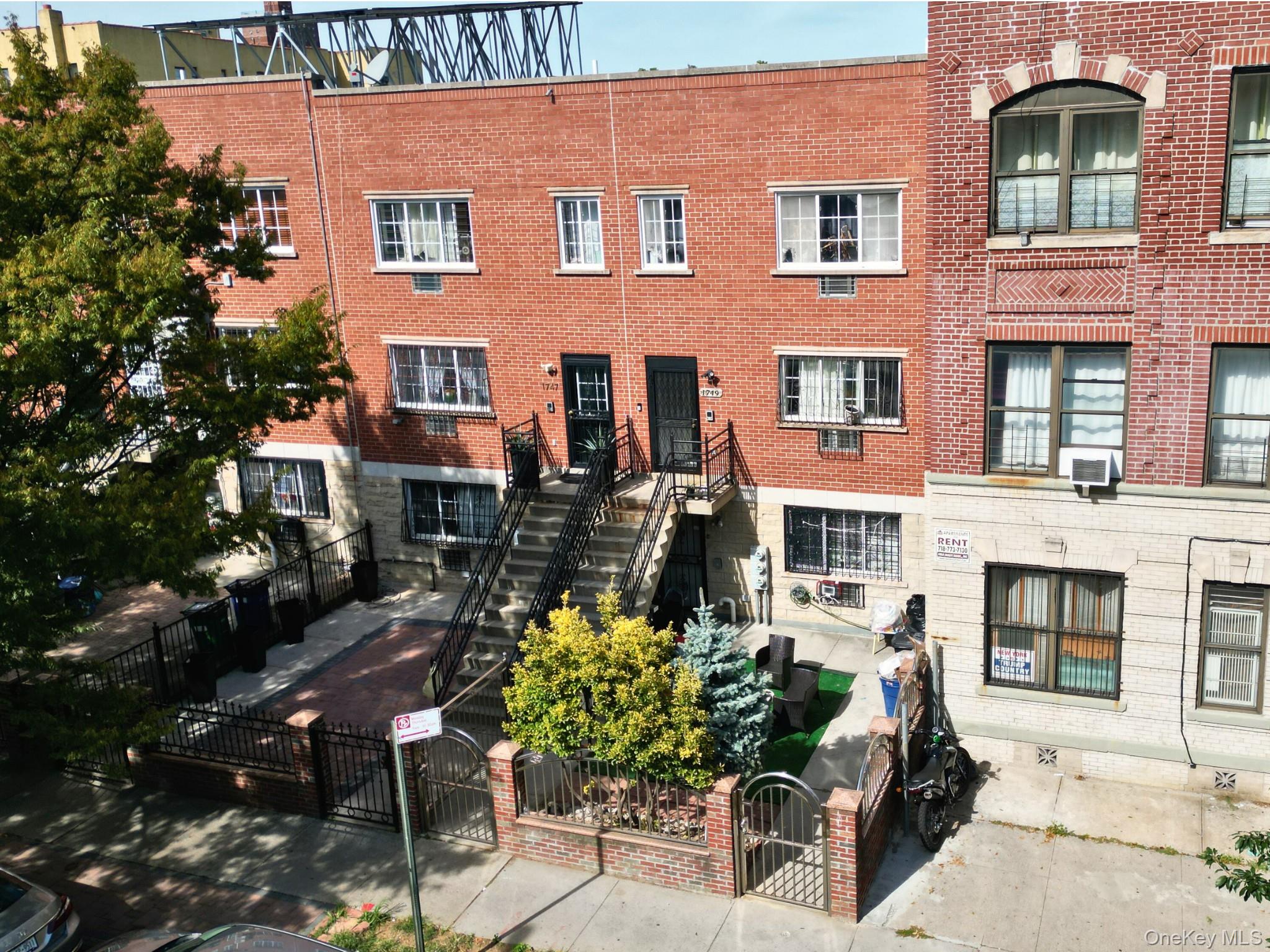 1749 Sterling Place