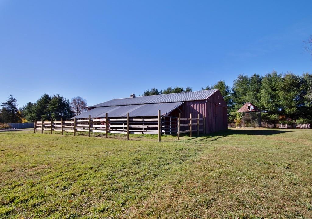 239 Hynes Road, Poughquag, New York image 4