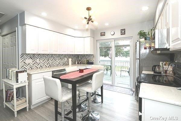 43 Maryland Street, Dix Hills, New York image 9