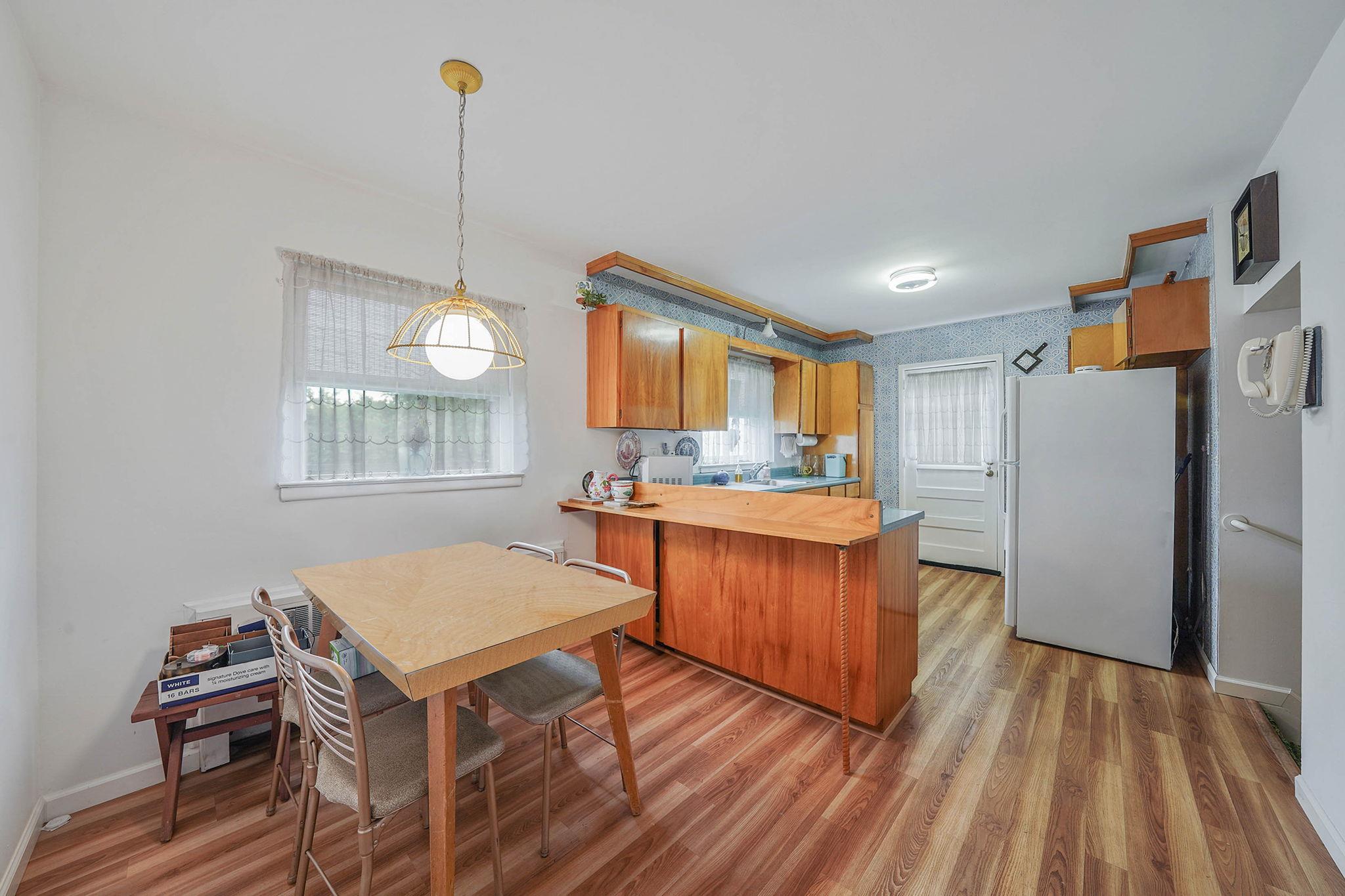 3 Shelter Hill Road, Plainview, New York image 12