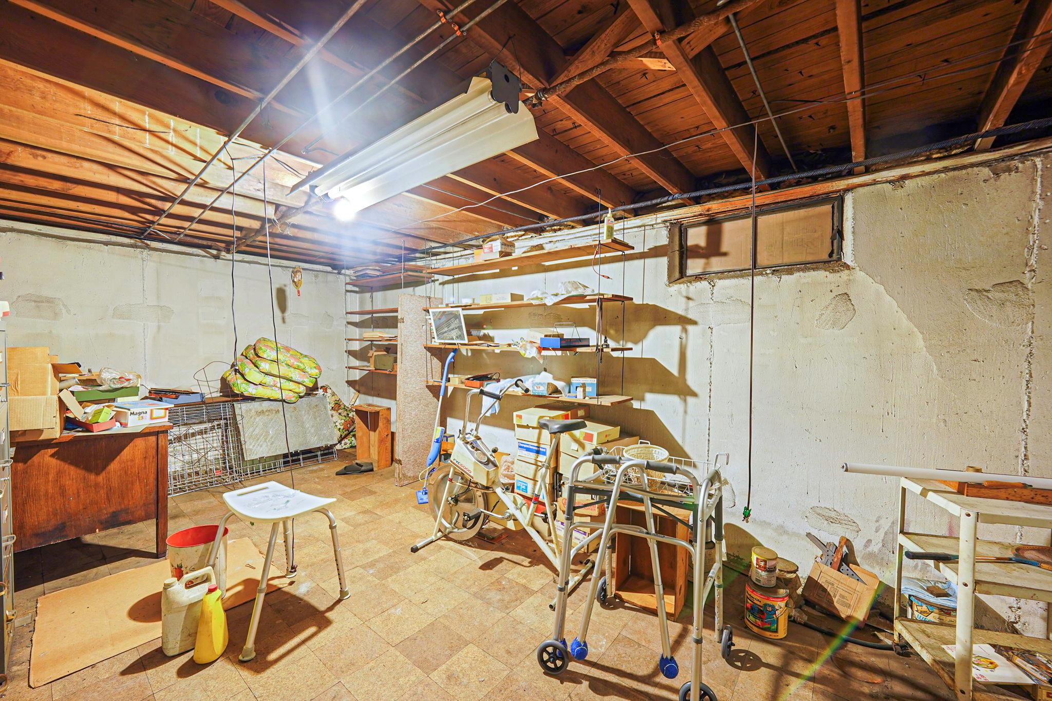 3 Shelter Hill Road, Plainview, New York image 28