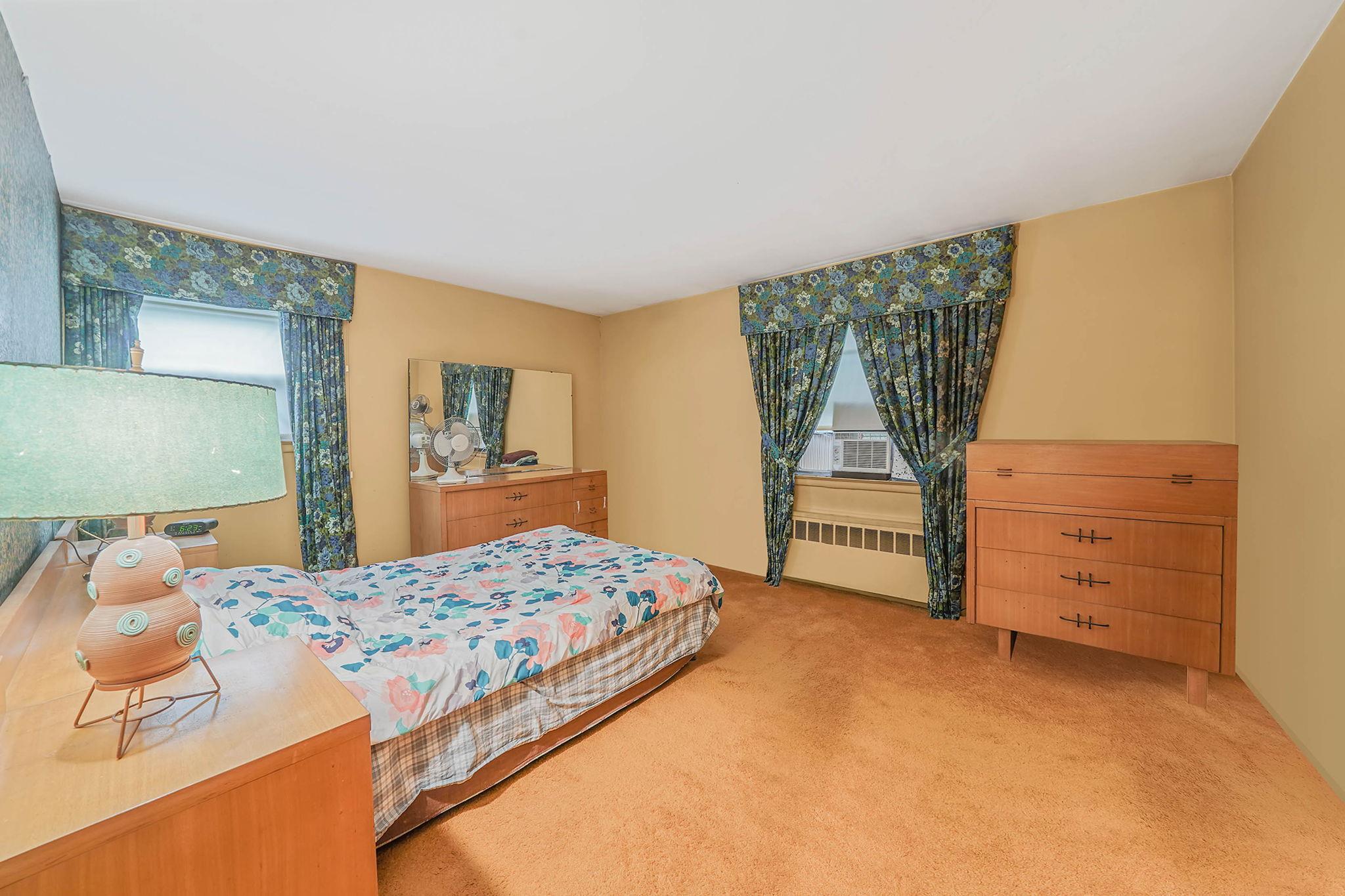 3 Shelter Hill Road, Plainview, New York image 22