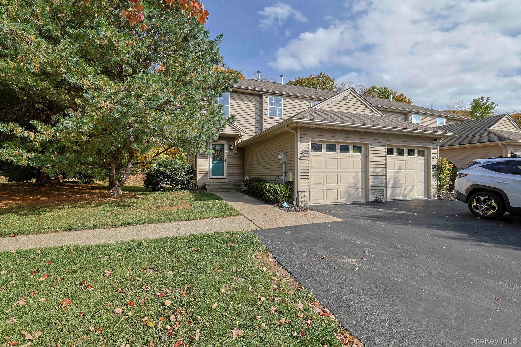 209 Crestwood Court