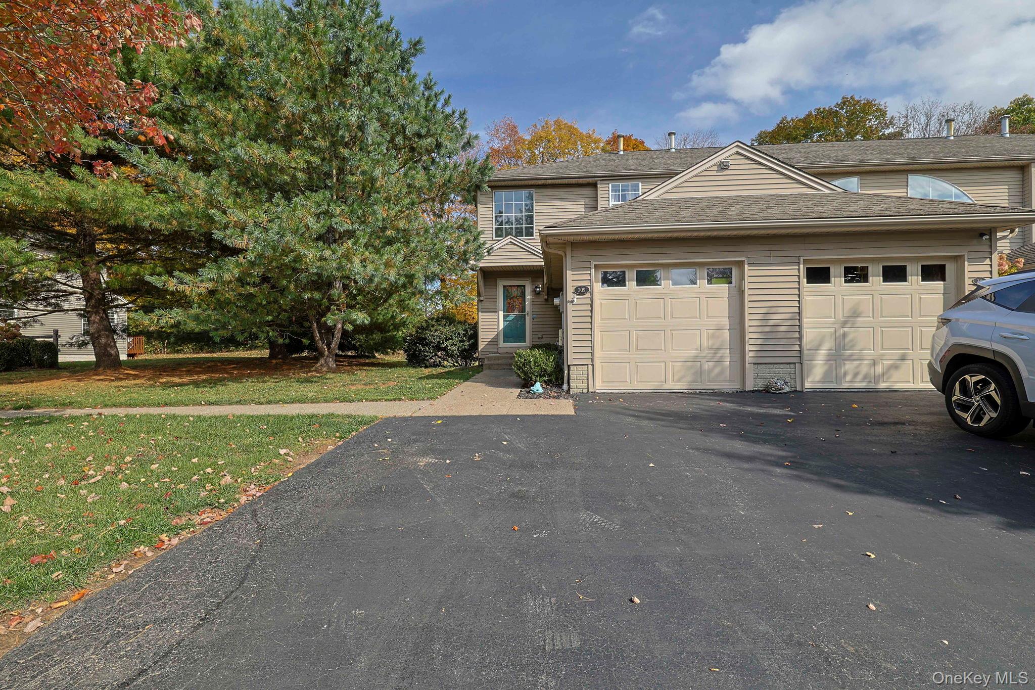 209 Crestwood Court