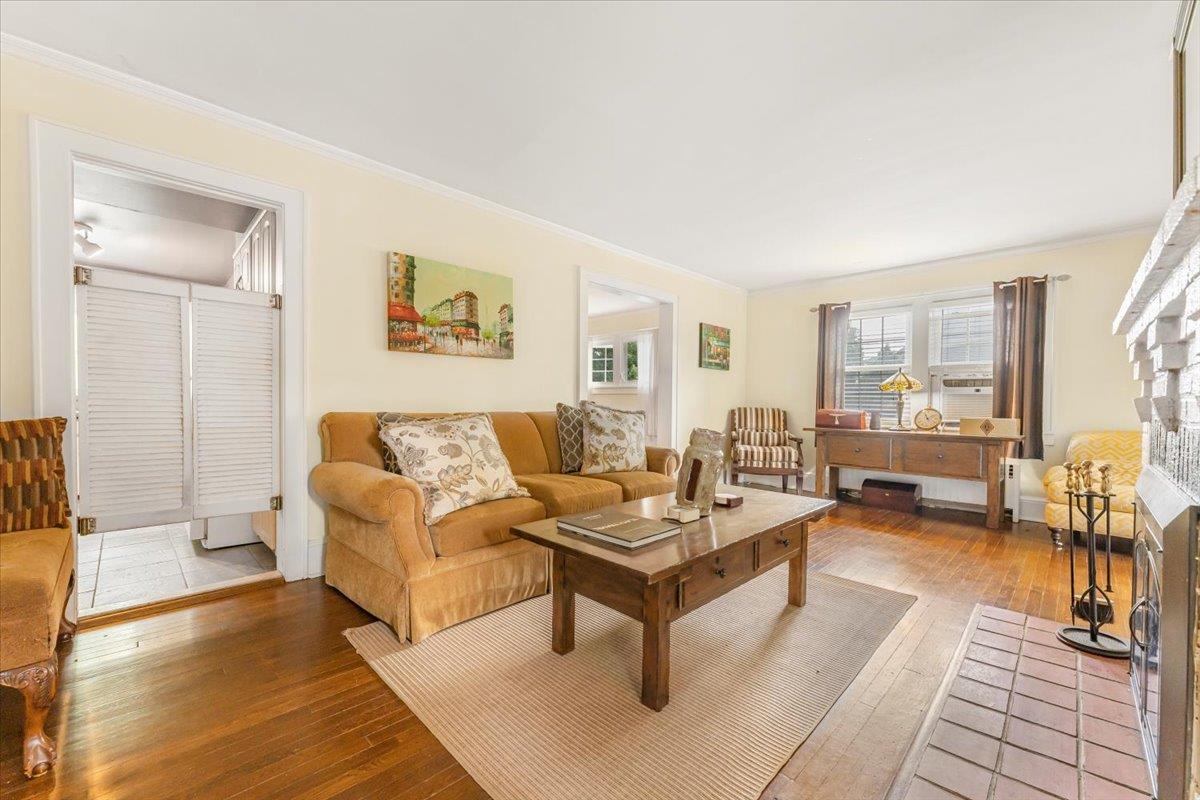 21 Chester Place Pl, New Rochelle, New York image 19