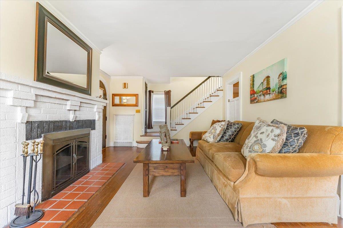 21 Chester Place Pl, New Rochelle, New York image 8