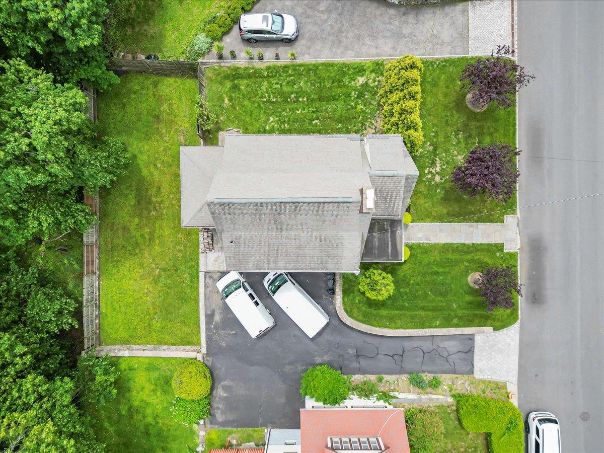 21 Chester Place Pl, New Rochelle, New York image 30