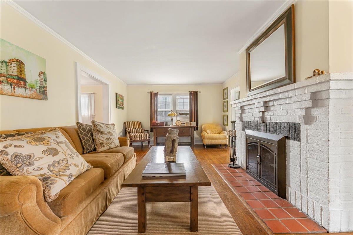 21 Chester Place Pl, New Rochelle, New York image 7