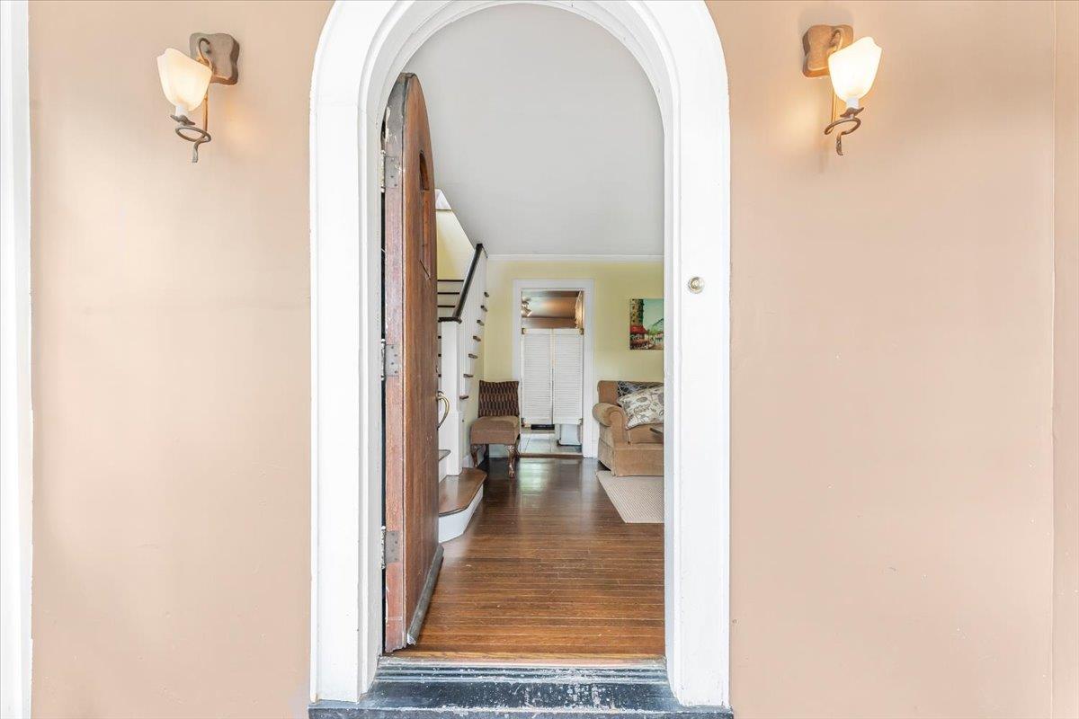 21 Chester Place Pl, New Rochelle, New York image 6