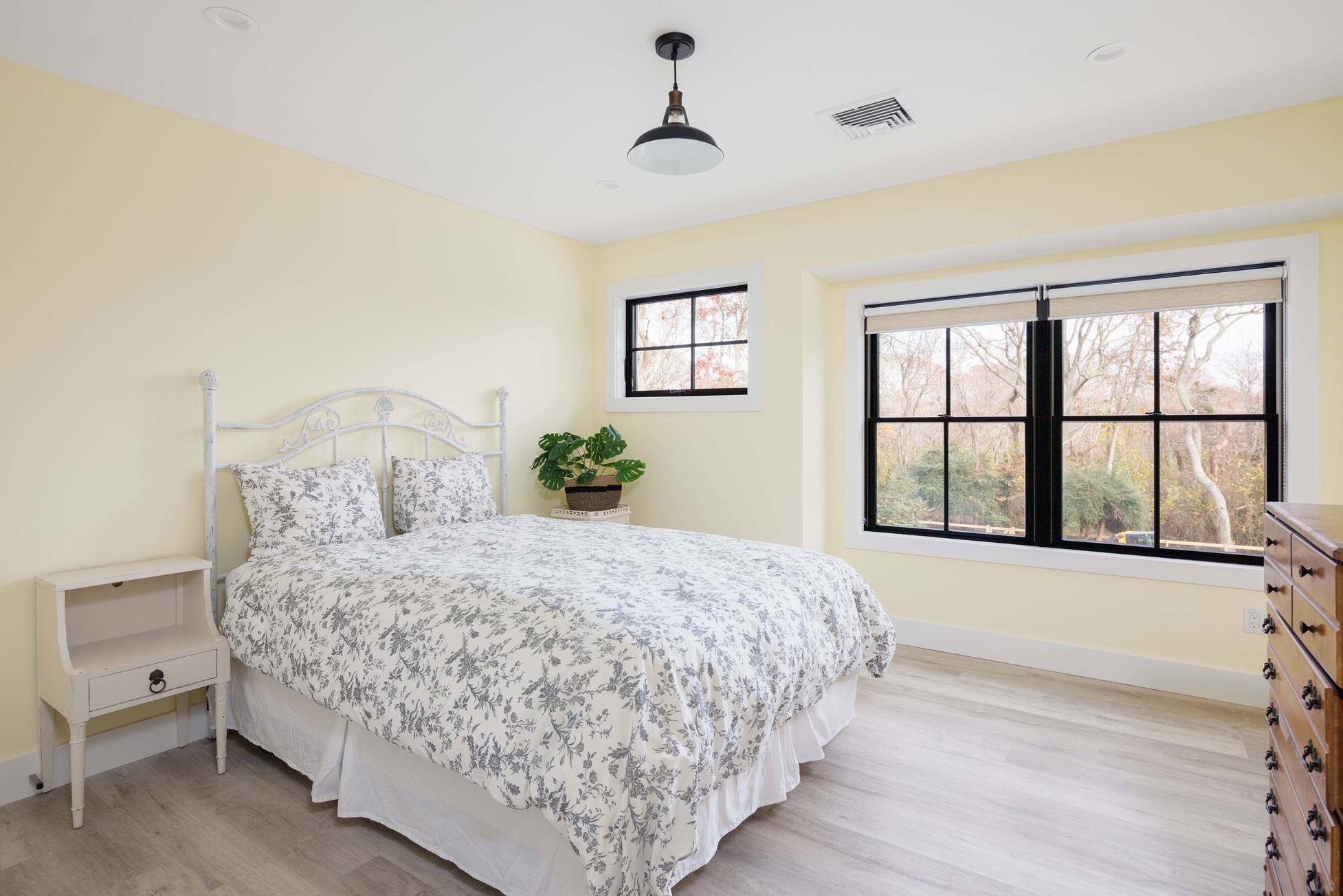 1350 Hortons Lane, Southold, New York image 18