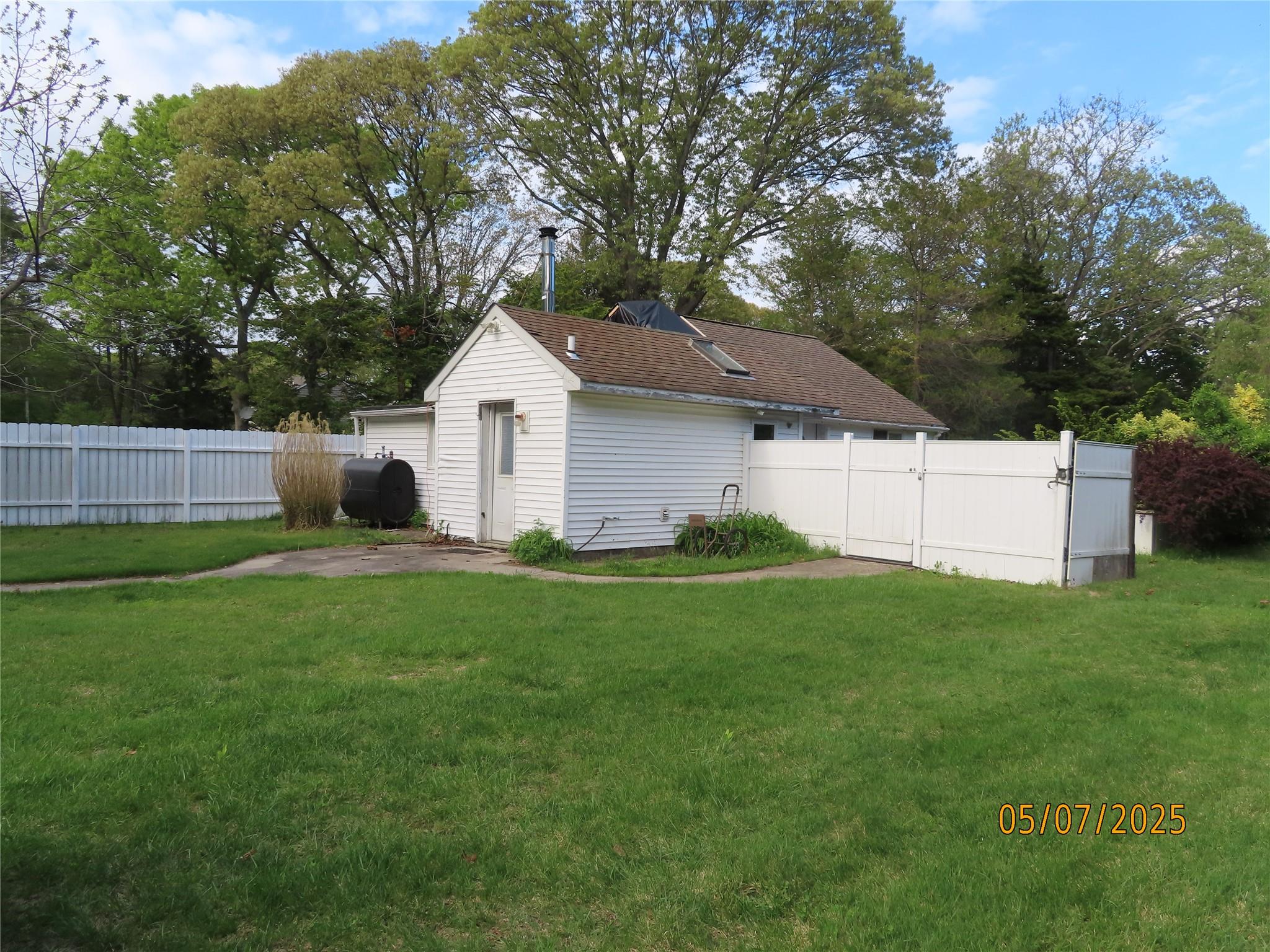 46 S Coleman Road, Centereach, New York image 8