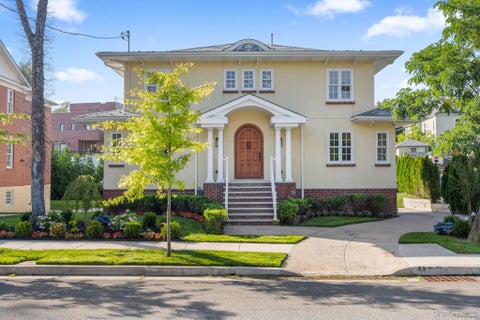 Photo of 233-25 38 Drive, Douglaston, NY 11363 (MLS # 1029460)