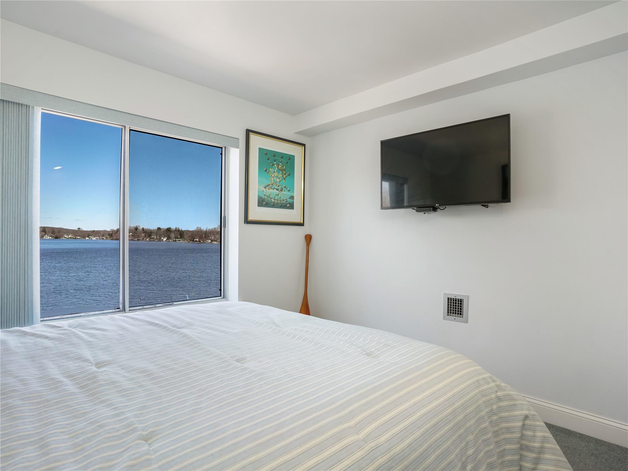 4 Marina Drive #M3, Mahopac, New York image 15