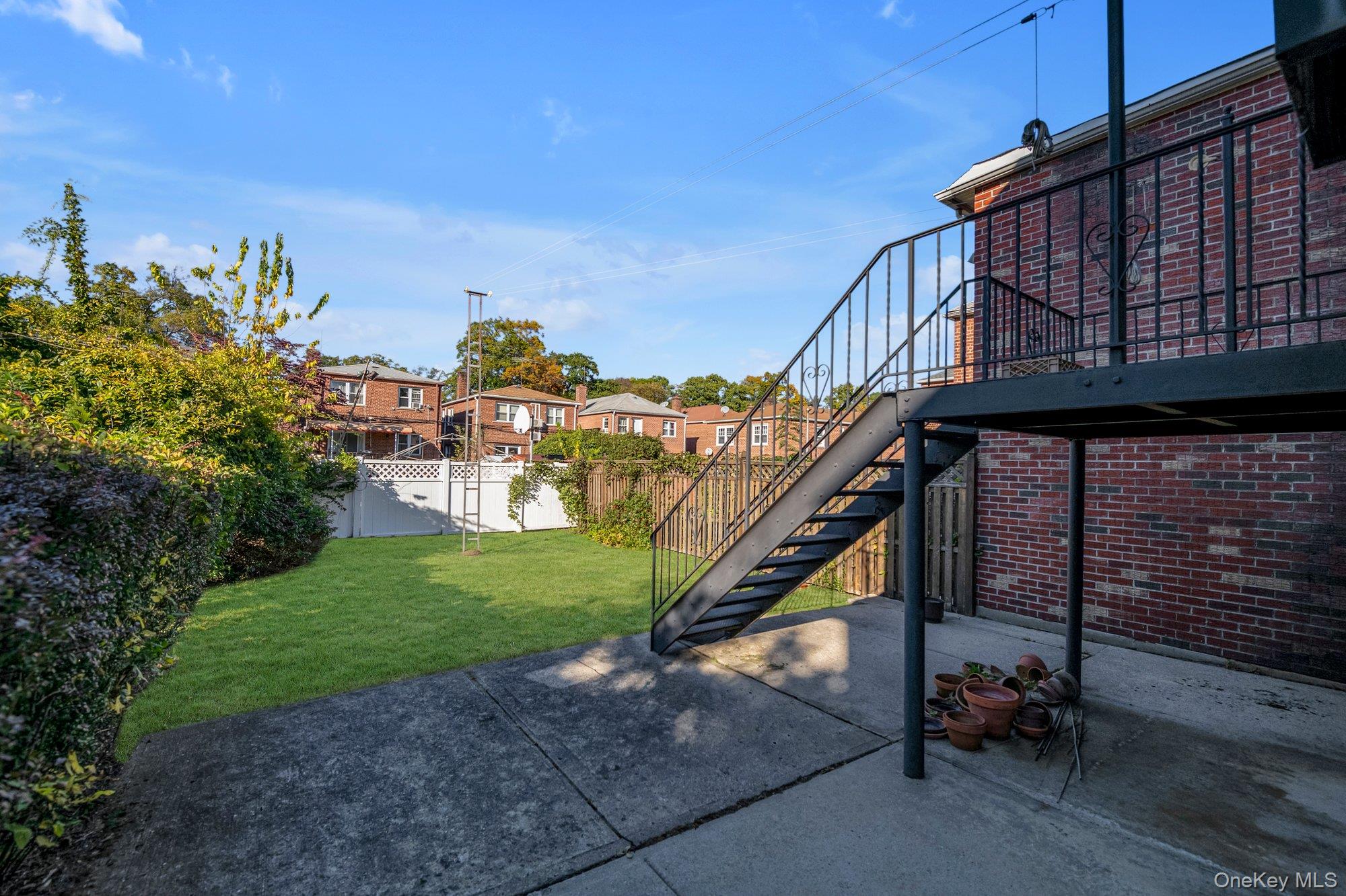 1283 Neill Avenue