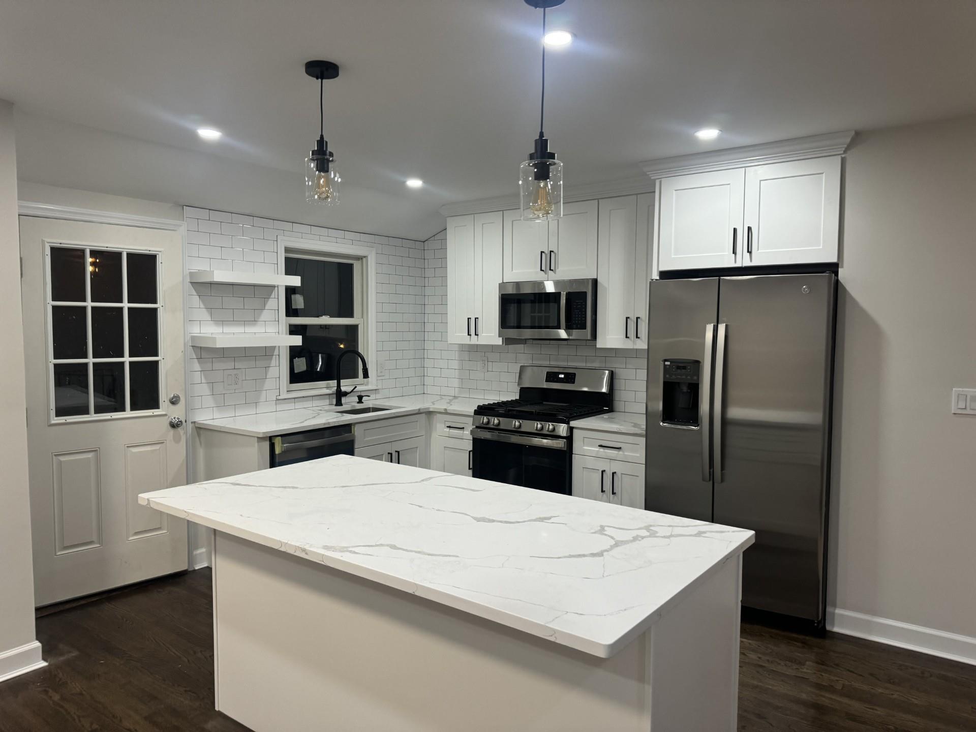 199 Holbrook Road, Ronkonkoma, New York image 5