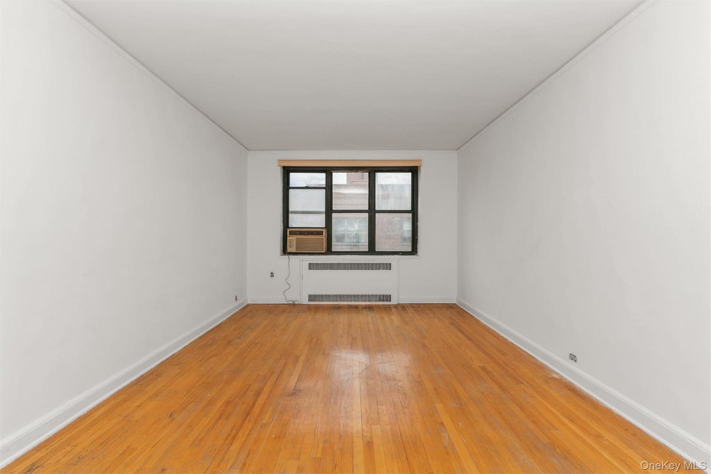 Photo of 34-41 78 th Street #6B, Jackson Heights, NY 11372 (MLS # 1017901)
