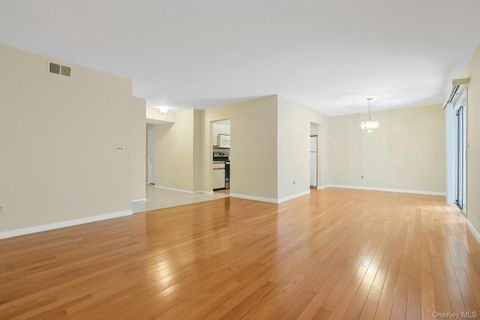 Photo of 165 Carriage Court #H, Yorktown Heights, NY 10598 (MLS # 869428)