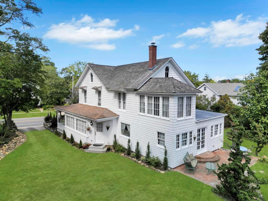 430 Montauk Hwy Hwy, East Moriches, New York image 31