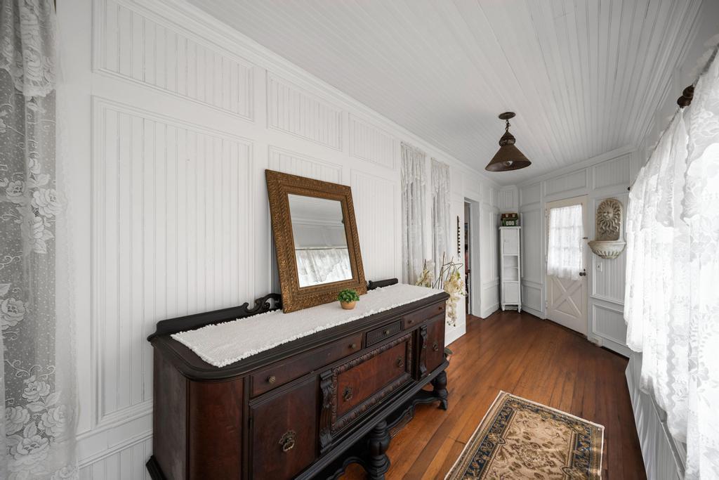 430 Montauk Hwy Hwy, East Moriches, New York image 21