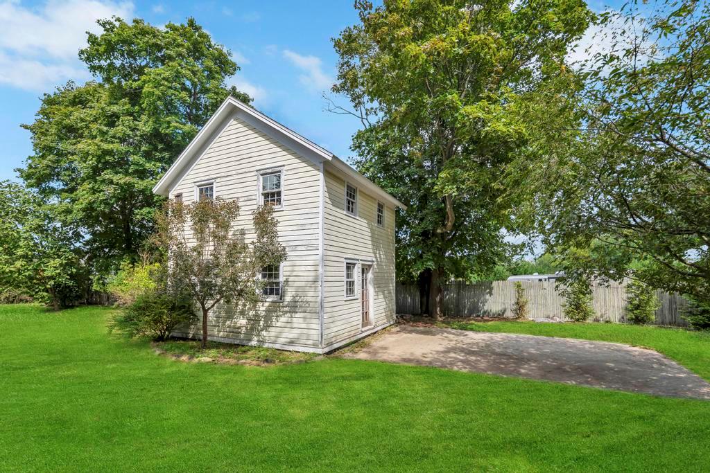 430 Montauk Hwy Hwy, East Moriches, New York image 33