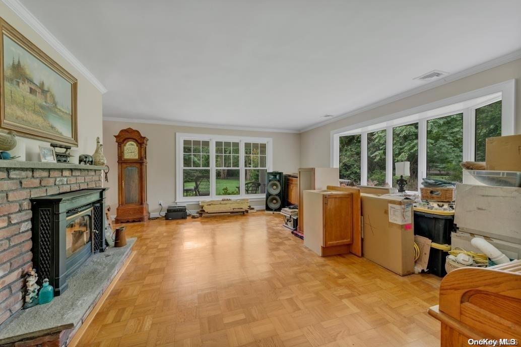 1 Breeze Hill Road, North Port, New York image 10