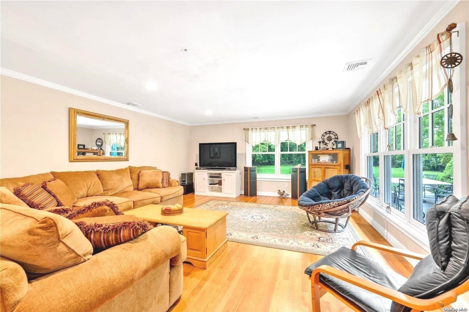1 Breeze Hill Road, North Port, New York image 14