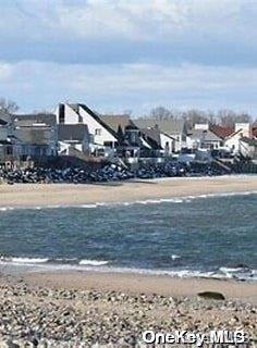 1 Breeze Hill Road, North Port, New York image 25