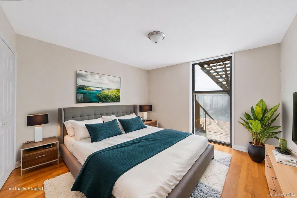 Photo of 403 E 87th Street #3B, New York (Manhattan), NY 10128 (MLS # 987083)