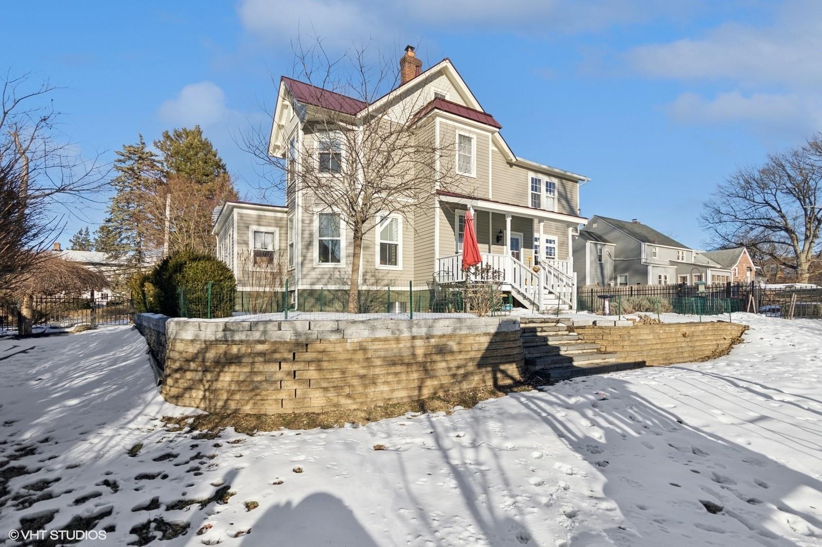 39 Verplanck Avenue, Beacon, New York image 3