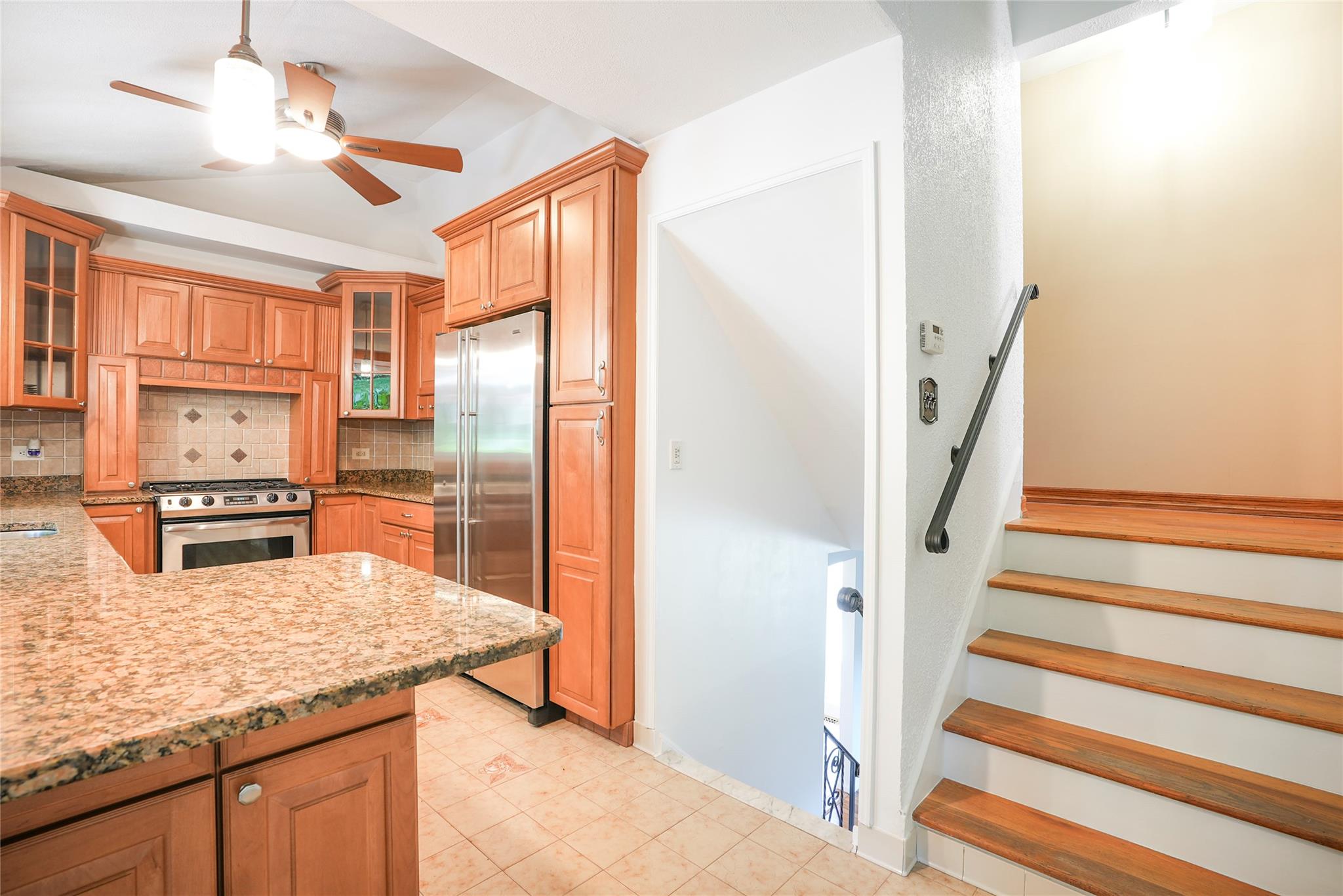 534 Ashford Avenue, Ardsley, New York image 8