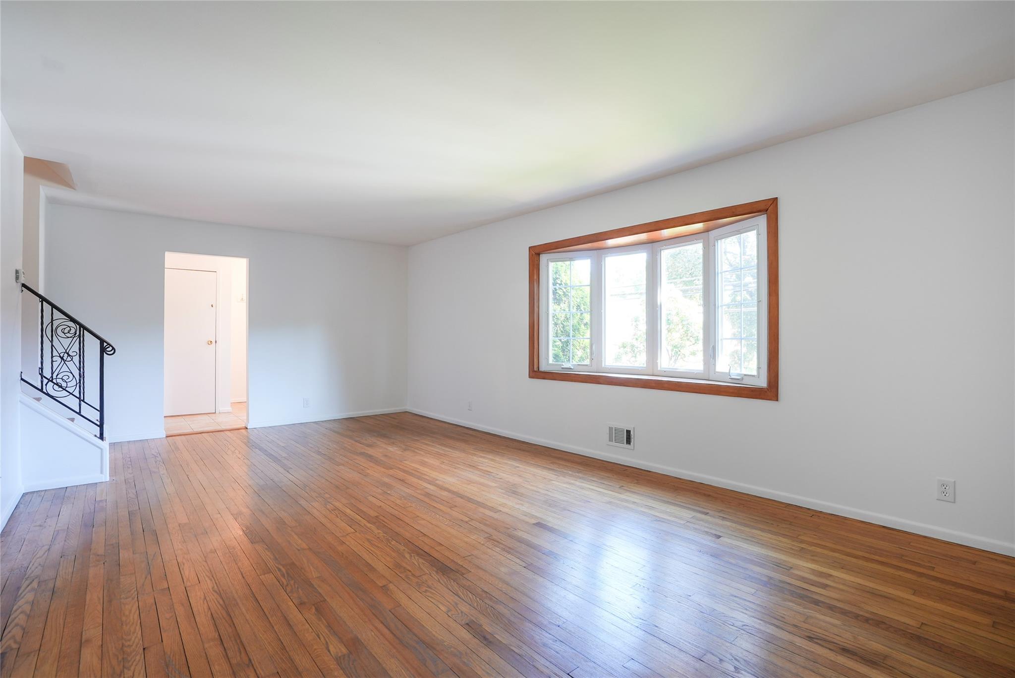 534 Ashford Avenue, Ardsley, New York image 3